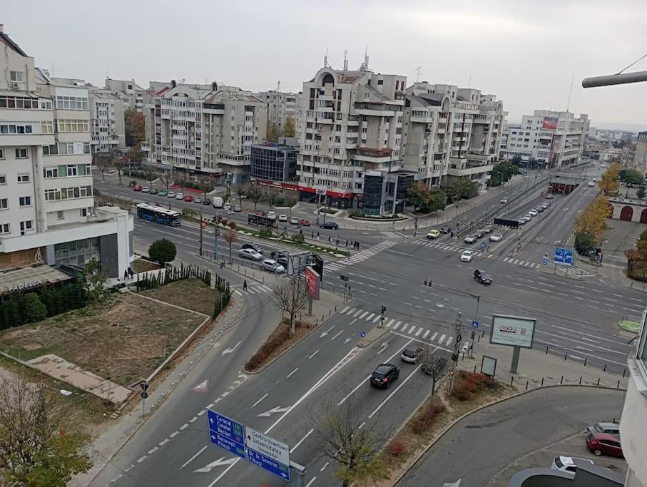 Apartament Ultracentral Kfc Крайова Екстер'єр фото